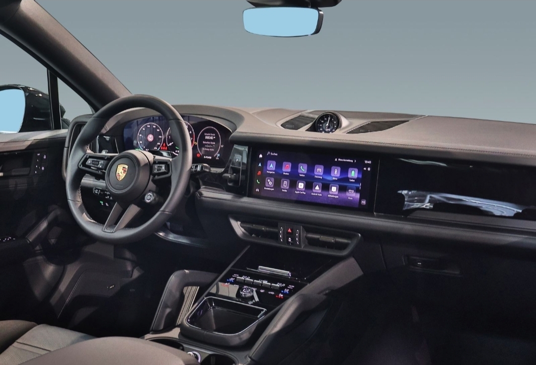 
								CAYENNE COUPE E-Hybrid full									