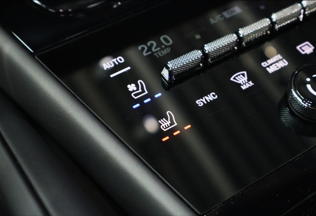 
								CAYENNE COUPE E-Hybrid full									