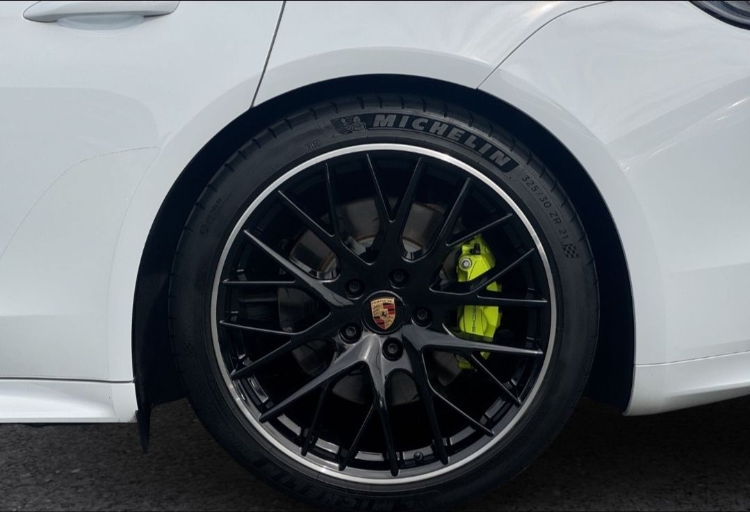 
								PANAMERA 4S E-Hybrid full									