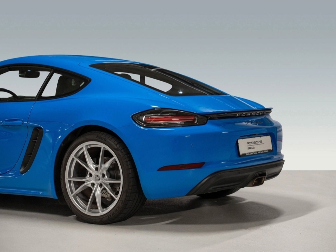 
								CAYMAN full									