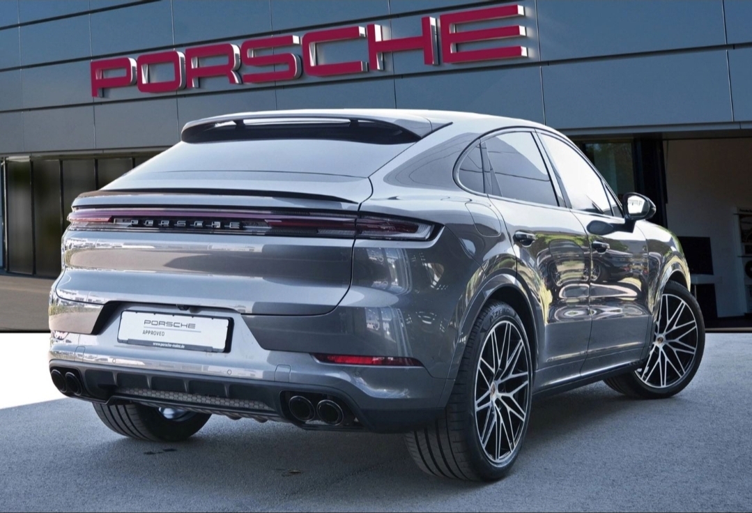 
								CAYENNE COUPE BLACK EDITION full									