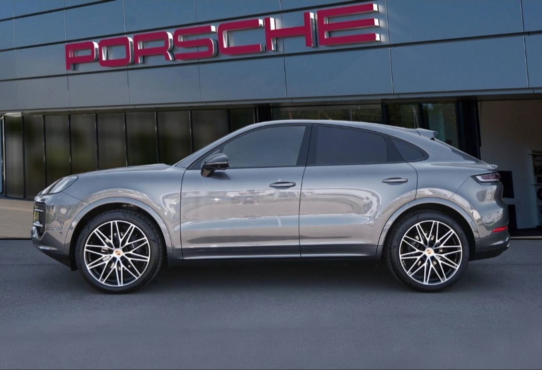 
								CAYENNE COUPE BLACK EDITION full									