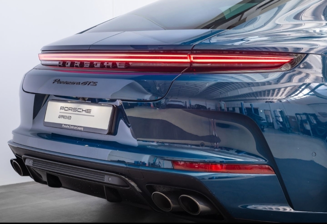 
								PANAMERA GTS full									