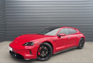 TAYCAN GTS SPORT TURISMO