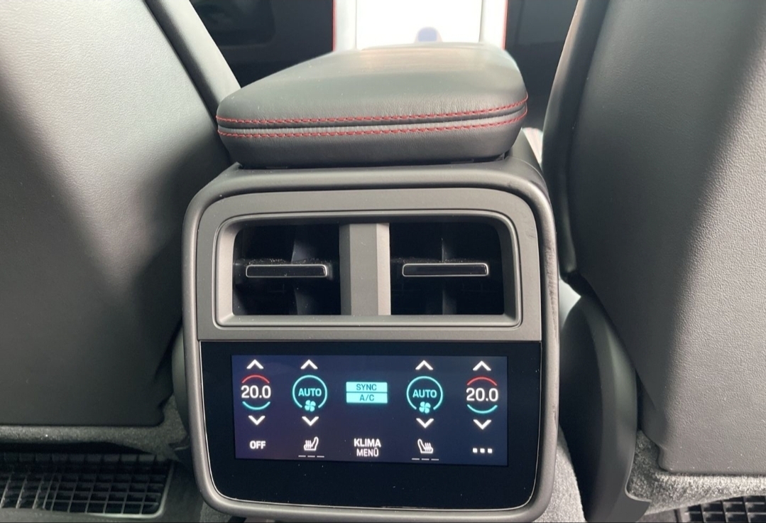 
								TAYCAN GTS SPORT TURISMO full									