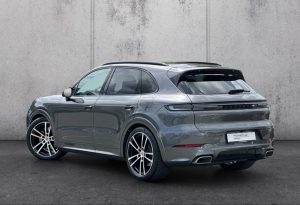 CAYENNE E-HYBRID