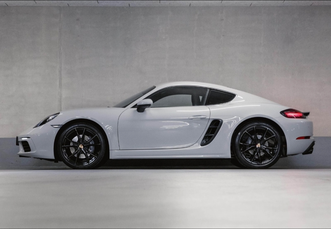 
								CAYMAN 718 PDK full									