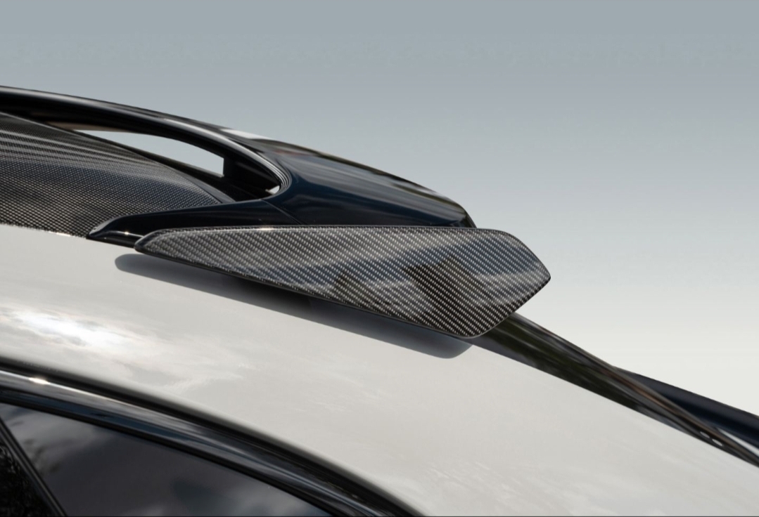 
								CAYENNE COUPE E-HYBRID TURBO full									