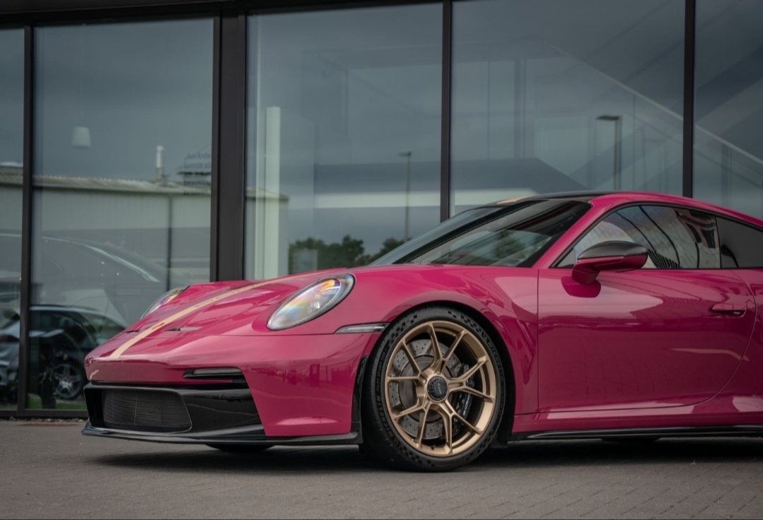 
								992  GT3 MANTHEY full									