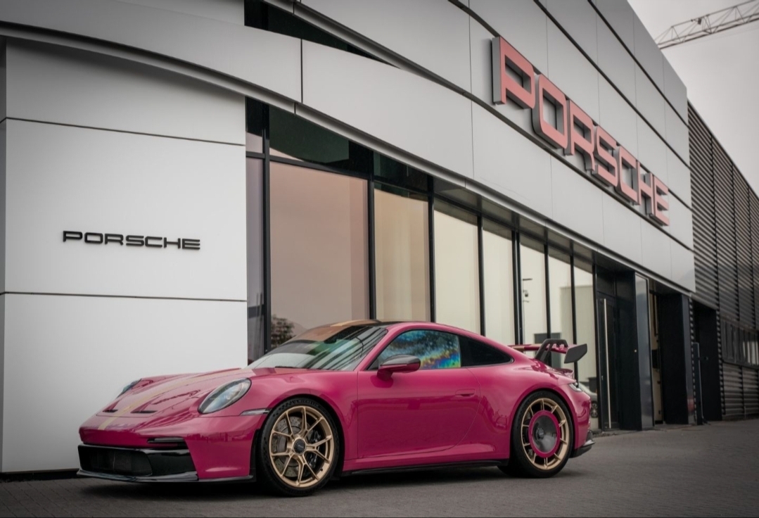 
								992  GT3 MANTHEY full									