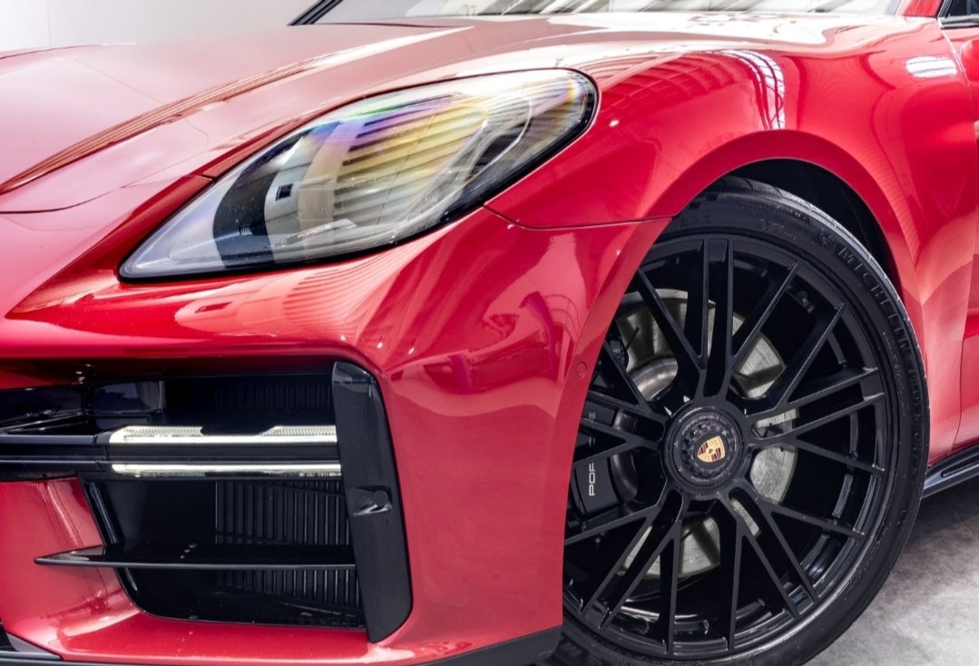 
								PANAMERA GTS full									