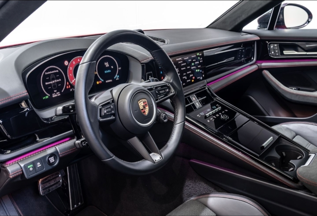 
								PANAMERA GTS full									