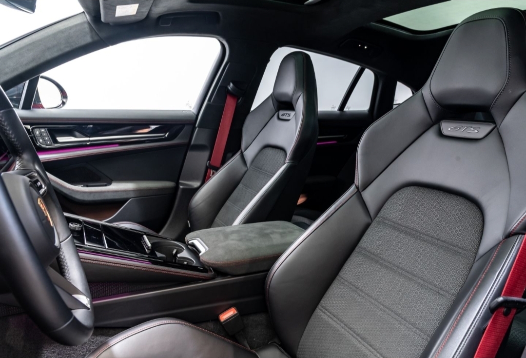 
								PANAMERA GTS full									