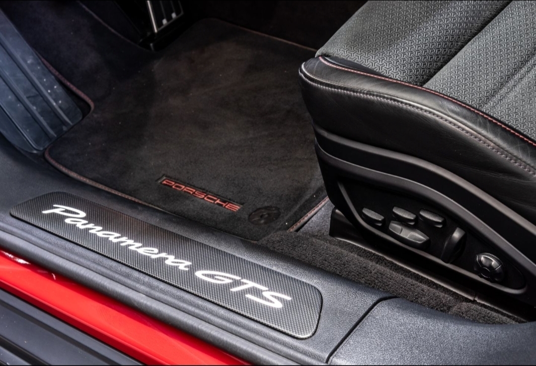 
								PANAMERA GTS full									