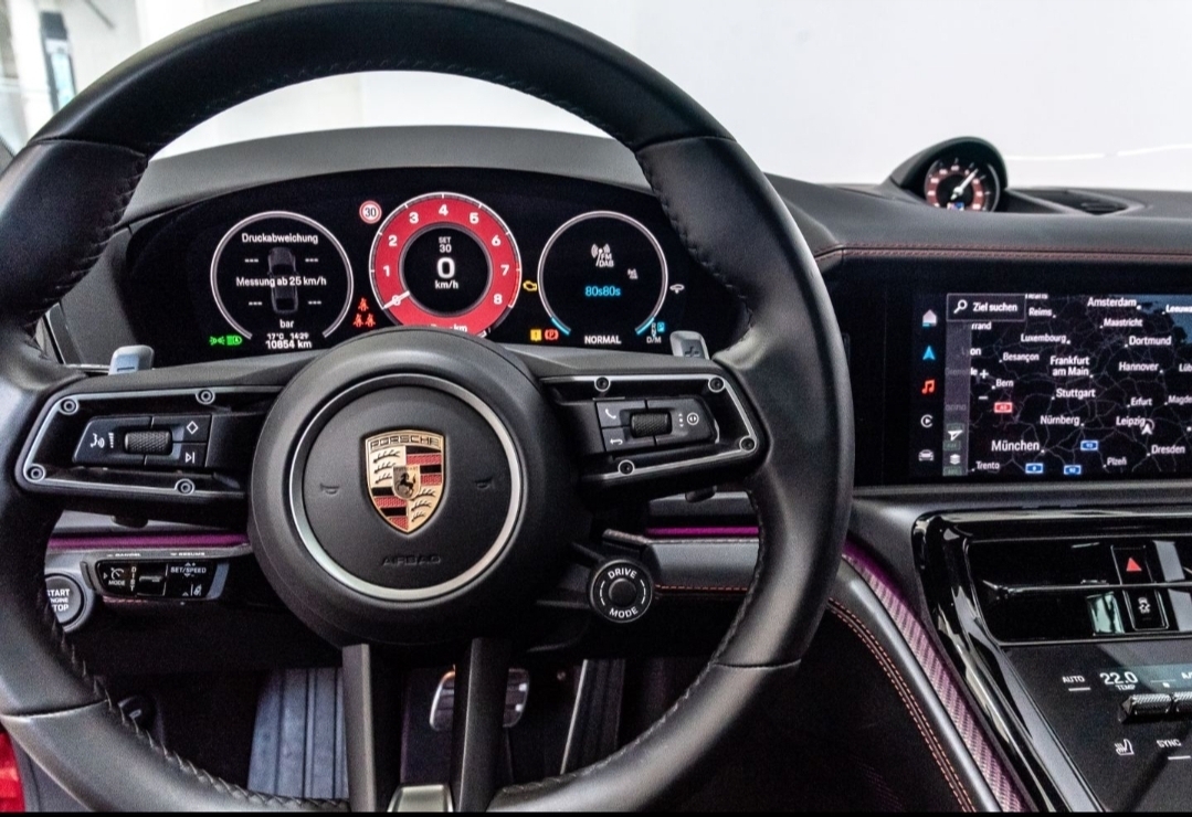 
								PANAMERA GTS full									