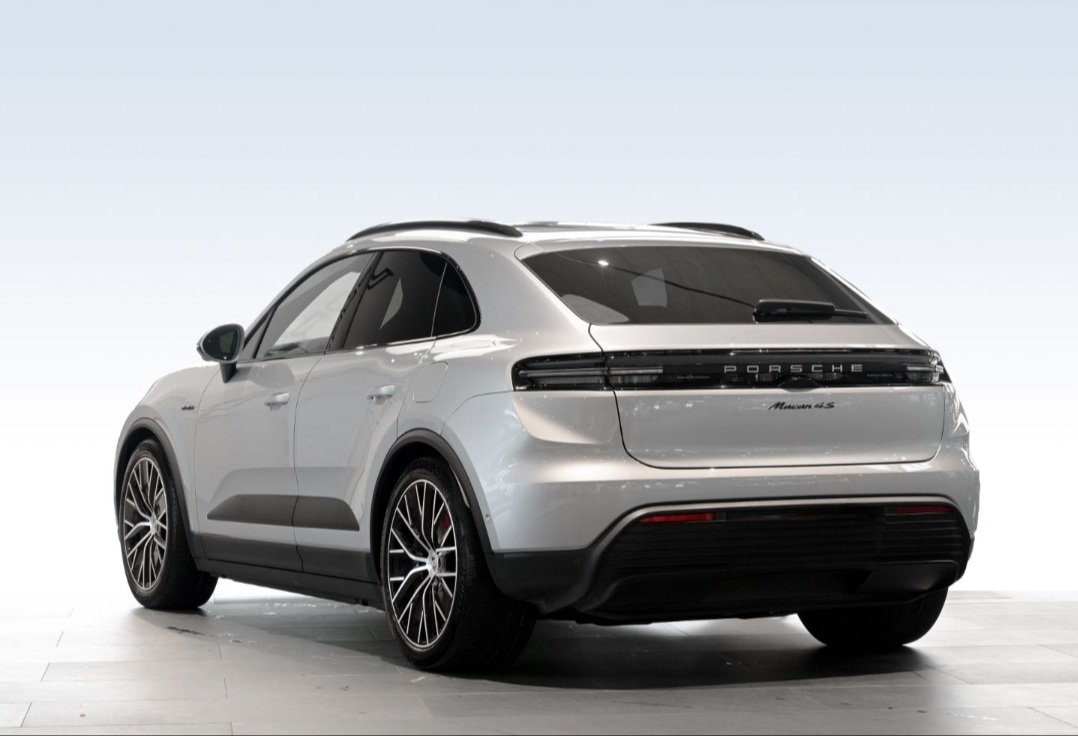 
								MACAN 4S ELECTRIC full									