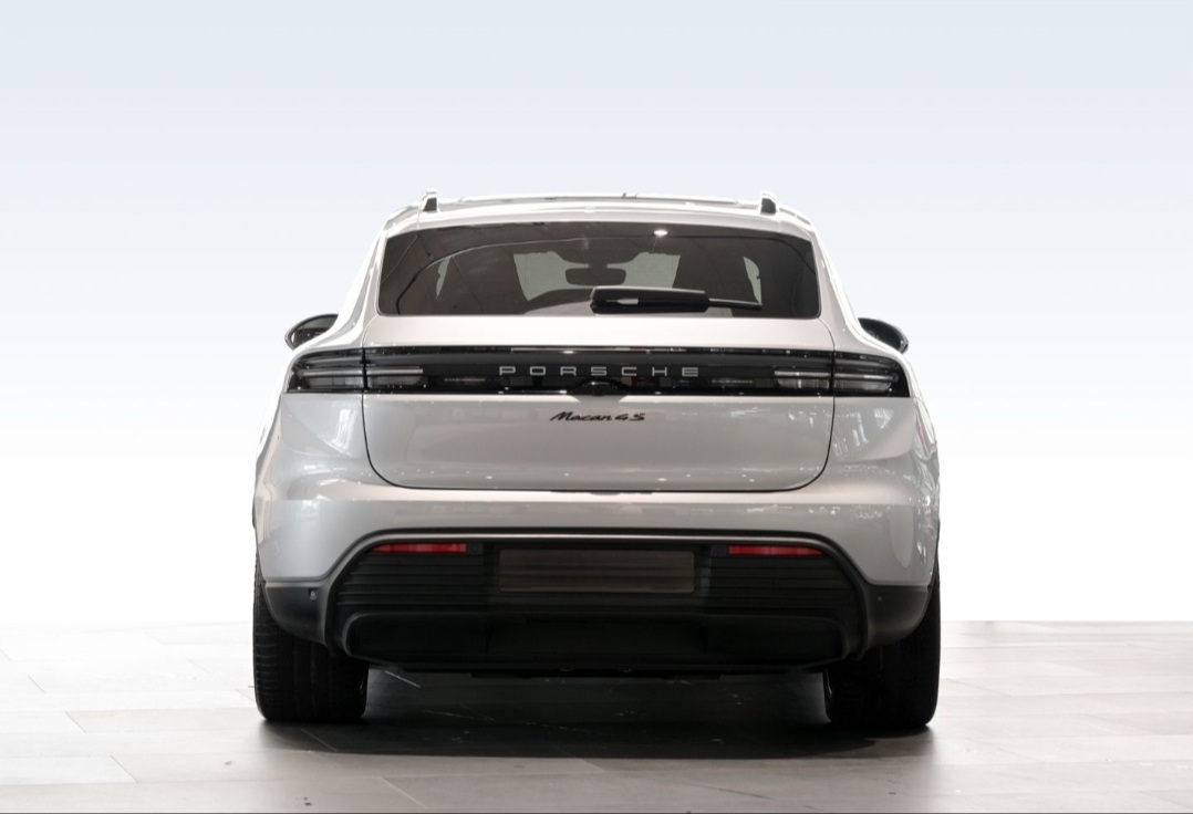 
								MACAN 4S ELECTRIC full									