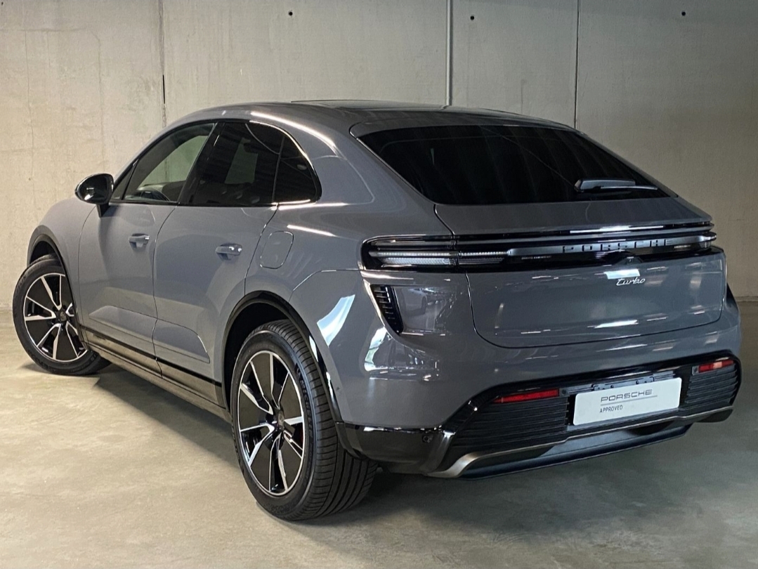
								MACAN TURBO ELECTRIC full									