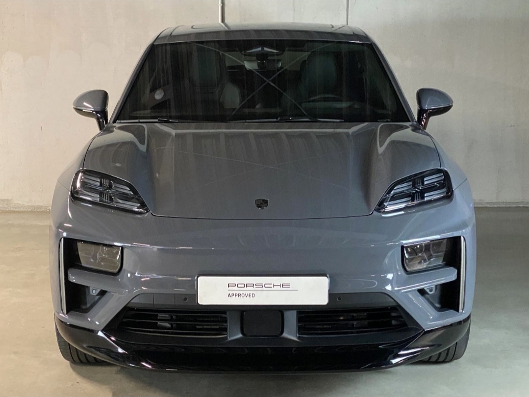 
								MACAN TURBO ELECTRIC full									
