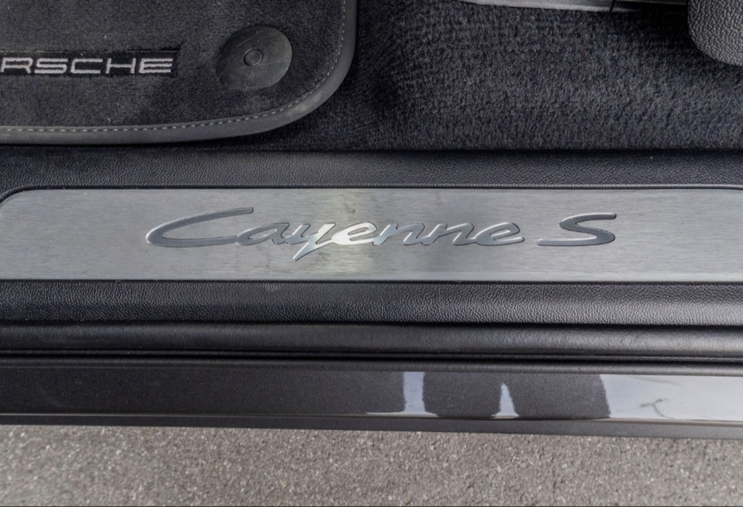
								CAYENNE S E-Hybrid full									