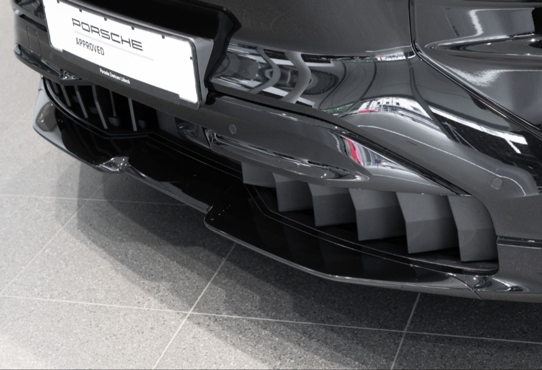 
								CAYENNE TURBO ELECTRIC full									