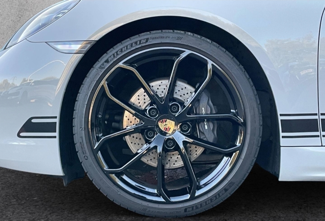 
								CAYMAN 718 STYLE EDITION full									