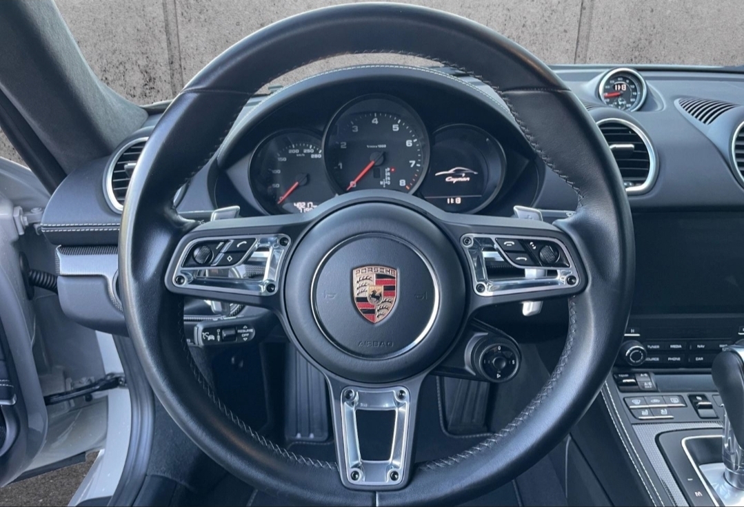 
								CAYMAN 718 STYLE EDITION full									