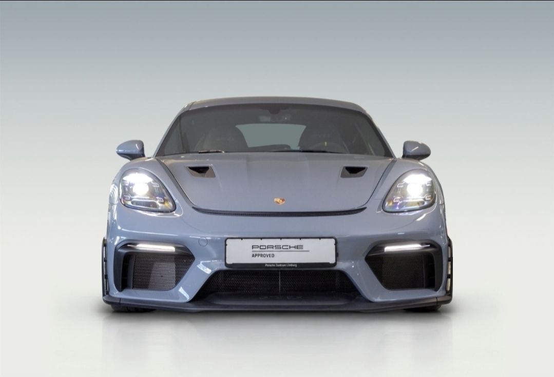 
								CAYMAN 718 GT4 RS full									